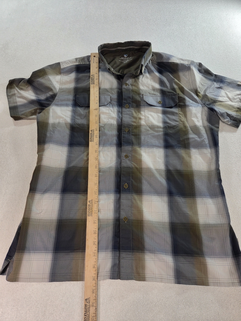 Kuhl Plaid Short Sleeve Button Up Shirt Large - Picture 4 of 6